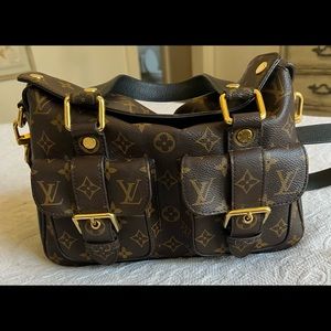 Louis Vuitton Manhattan Monogram/black bag